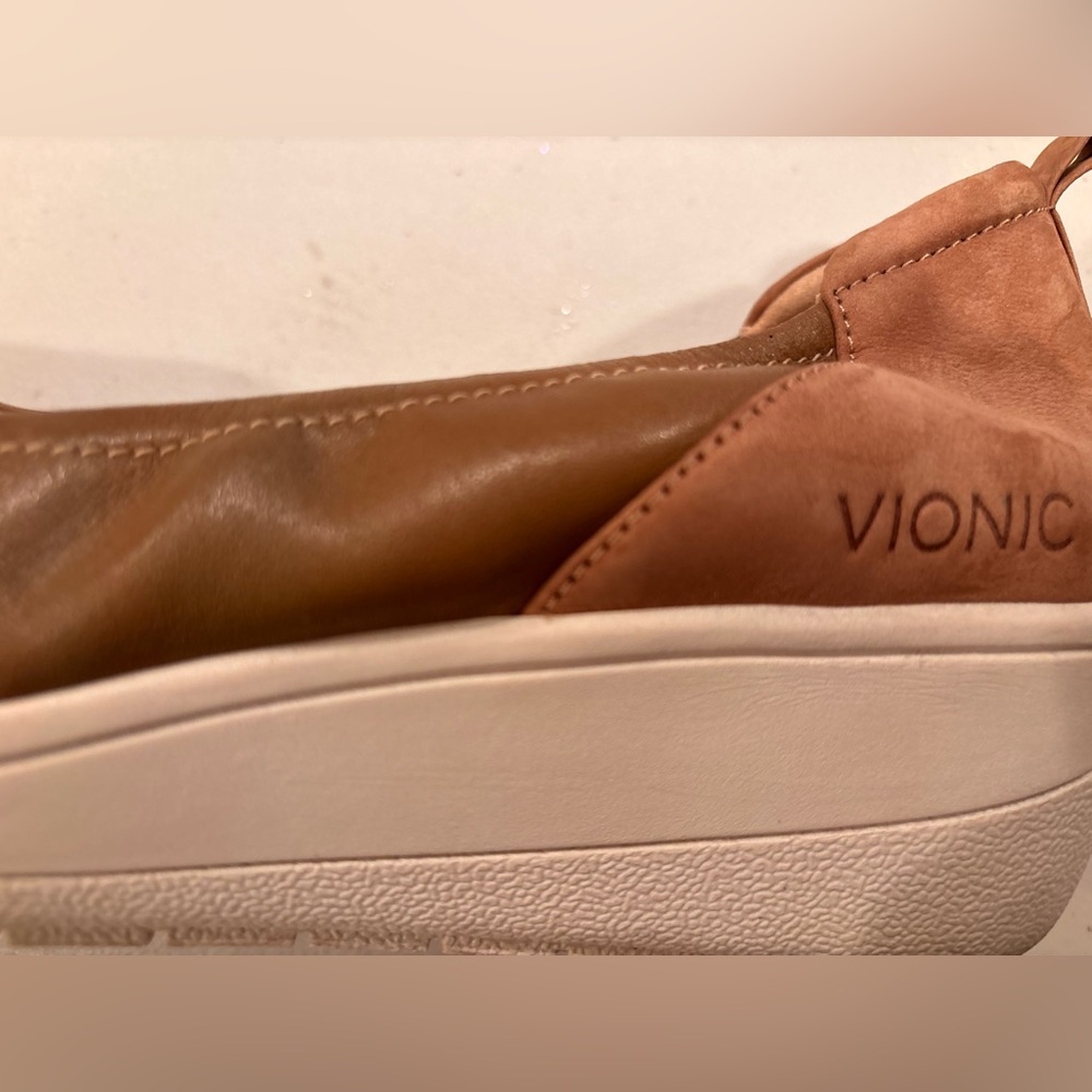 Vionic | ladies Jacey wedge slip on shoes. Size: 8 - Picture 11 of 12